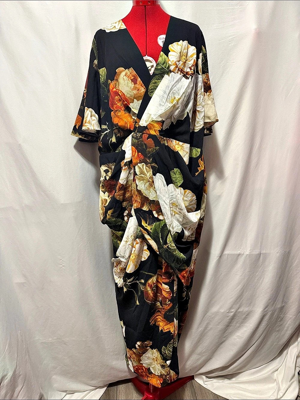 City Chic Maxi Braelynn PRT Floral Maxi Jumpsuit Black & Orange Size XL (22) NWT